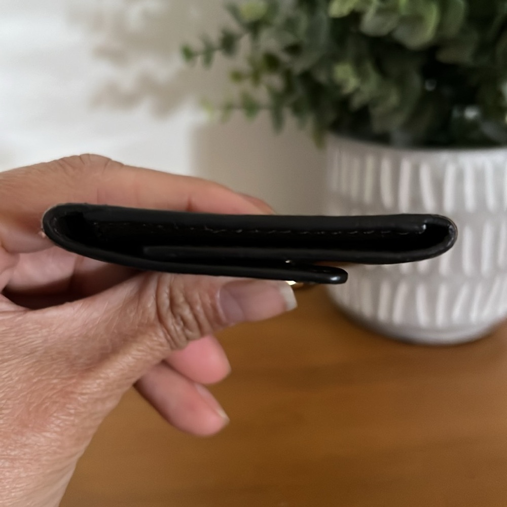 Authentic Lv Damier Ebene 6-Key Multicles Holder … - image 4